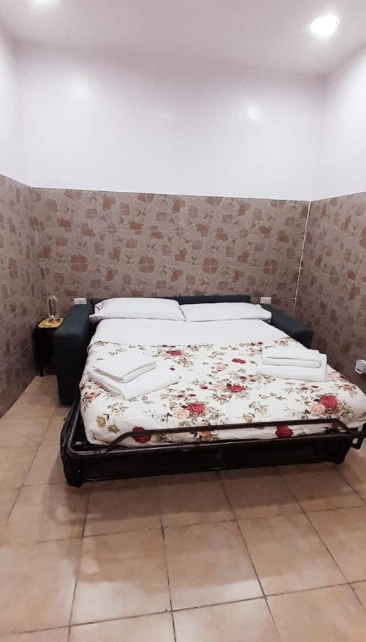 Casa Pacioc Apartment Napoli Bagian luar foto